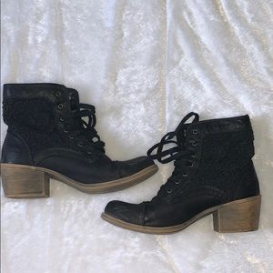 Roxy Combat boots